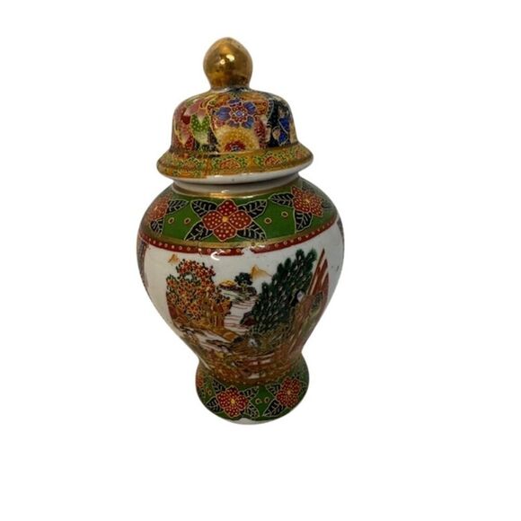 Mid Century Chinese Geisha Petite Ginger Jar 6.5" - Picture 3 of 8